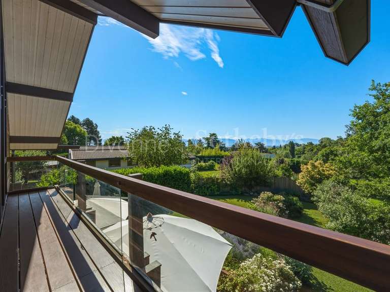 Maison Divonne-les-Bains - 4 chambres - 316m²