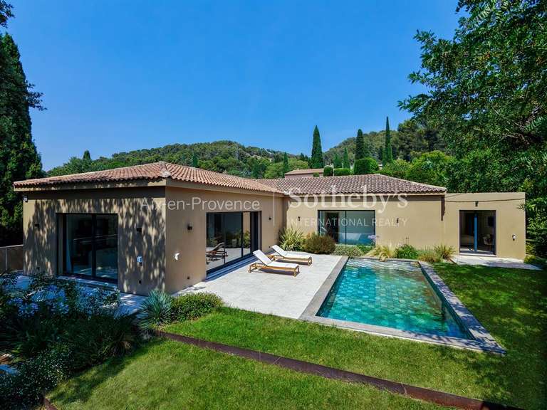 Maison Aix-en-Provence - 6 chambres - 310m²