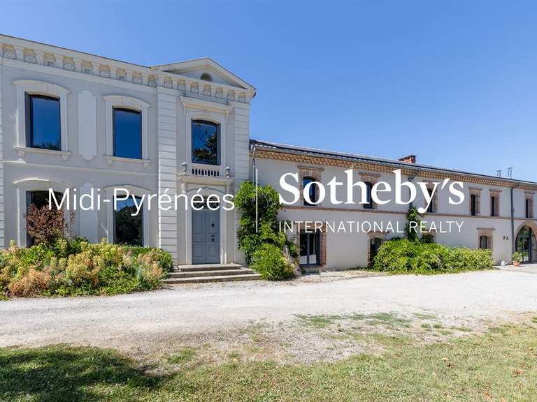 Maison Gaillac - 5 chambres - 750m²