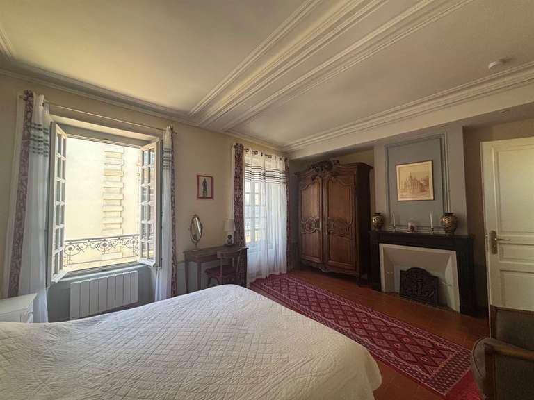 Maison Bayeux - 7 chambres - 238m²