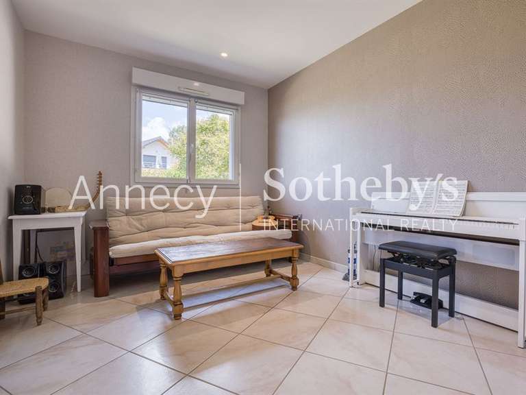 Maison Pugny-Chatenod - 4 chambres - 250m²