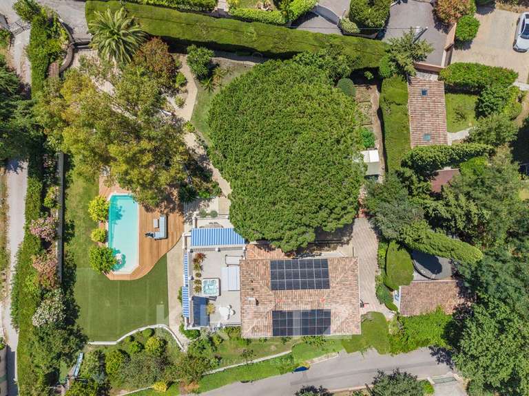House Saint-Paul-de-Vence - 6 bedrooms - 312m²