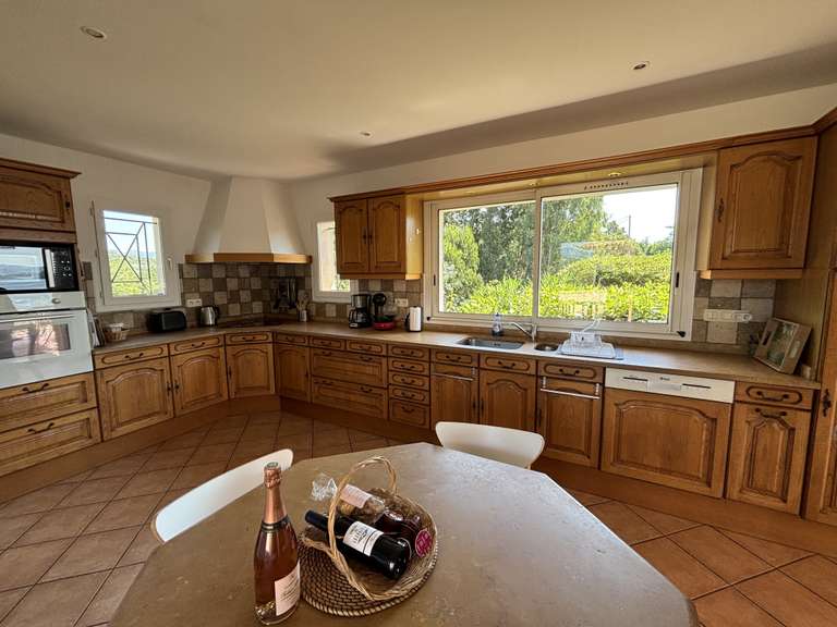 Villa Porto-Vecchio - 4 chambres - 176m²
