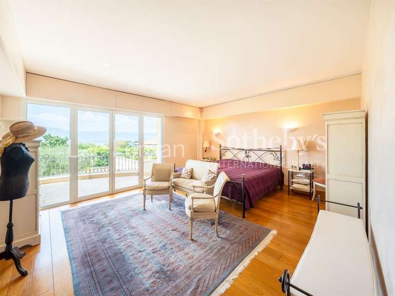 Maison Messery - 6 chambres - 750m²