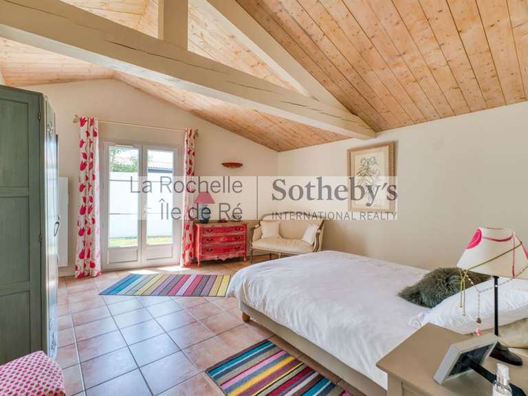 Maison La Flotte - 4 chambres - 180m²