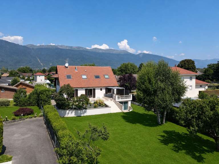 Maison Saint-Genis-Pouilly - 4 chambres