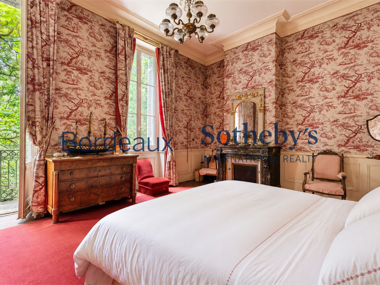 Maison Bordeaux - 6 chambres - 330m²