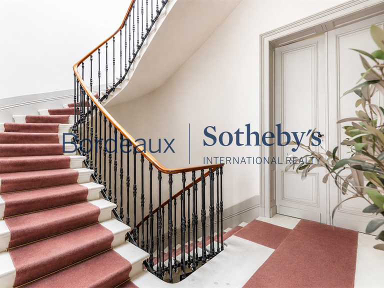 Maison Bordeaux - 6 chambres - 330m²