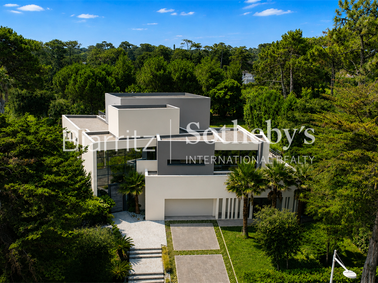 Maison Anglet - 4 chambres - 390m²