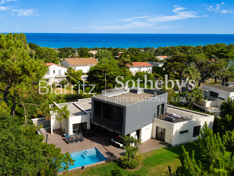 Maison Anglet - 4 chambres - 390m²