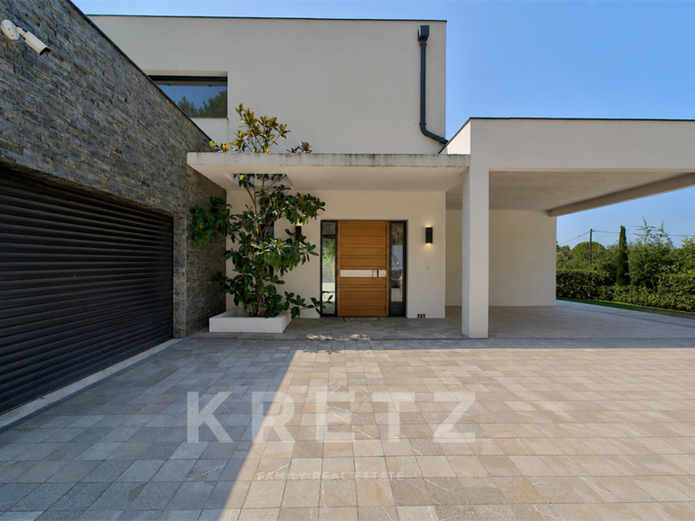 Maison Aix-en-Provence - 3 chambres - 260m²