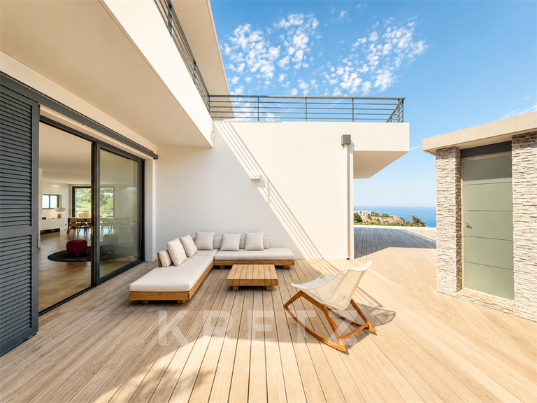 Maison Bastia - 5 chambres - 415m²