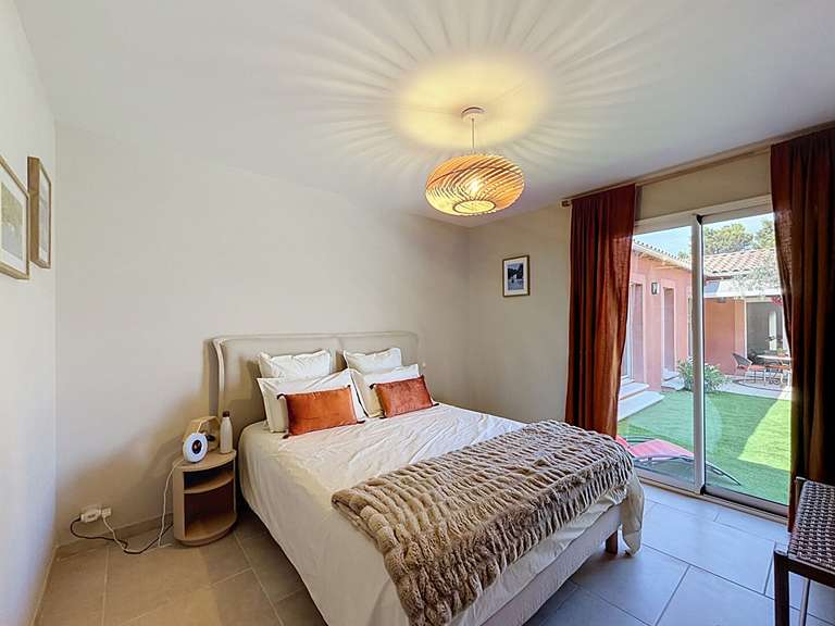 Maison Villeneuve-lès-Avignon - 4 chambres - 193m²