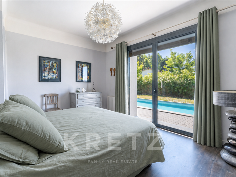 Maison Saint-Cyr-au-Mont-d'Or - 5 chambres - 240m²