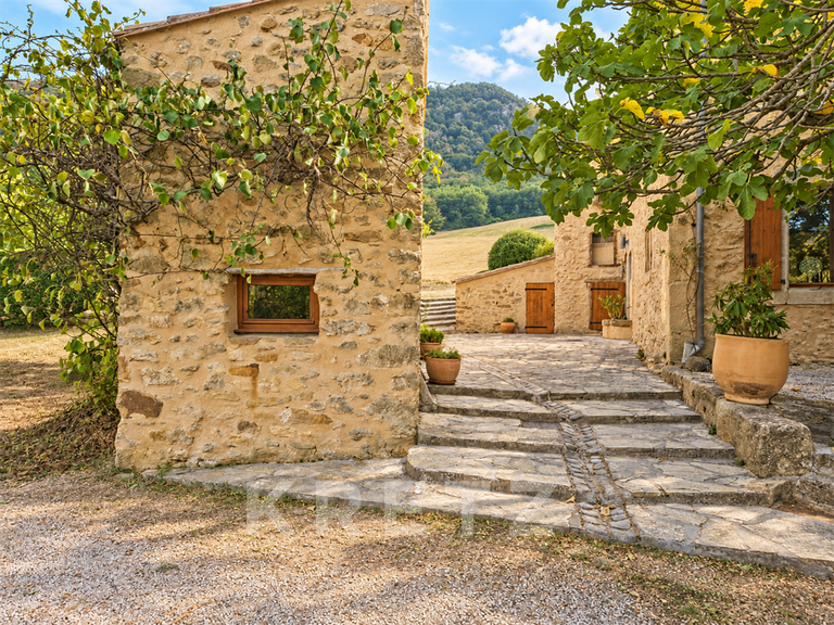 Maison Carcassonne - 7 chambres - 465m²