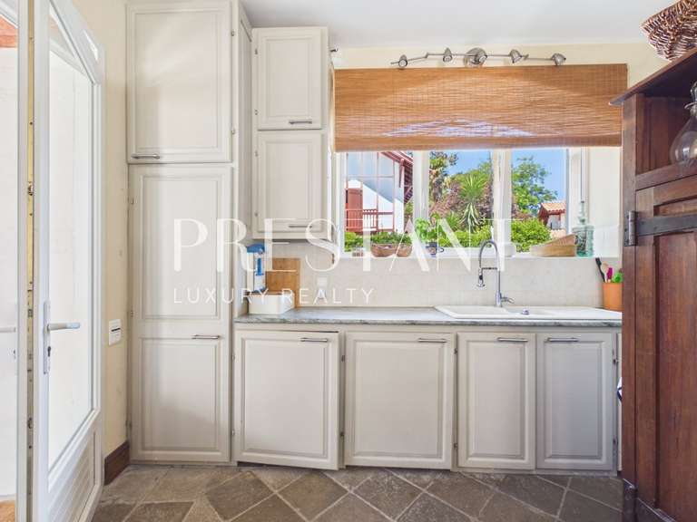 Maison Saint-Jean-de-Luz - 3 chambres - 101m²