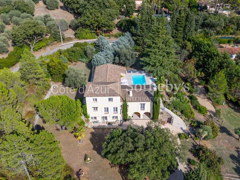 Maison Peymeinade - 7 chambres - 345m²