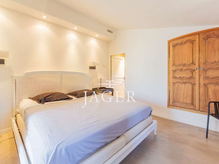 Villa with Sea view Grimaud - 3 bedrooms - 220m²