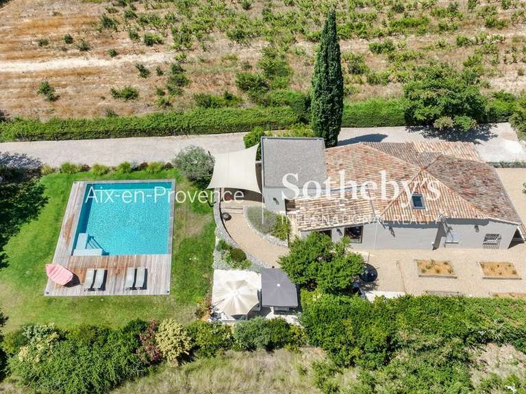 Maison Éguilles - 210m²