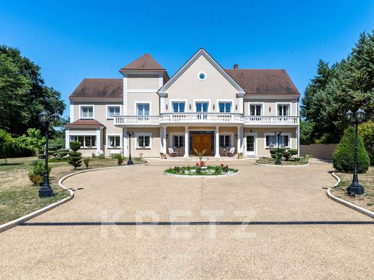 Maison Poigny-la-Forêt - 5 chambres - 587m²