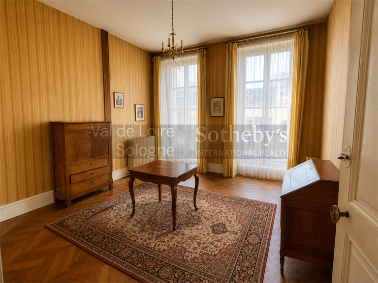 Maison Orléans - 9 chambres - 414m²