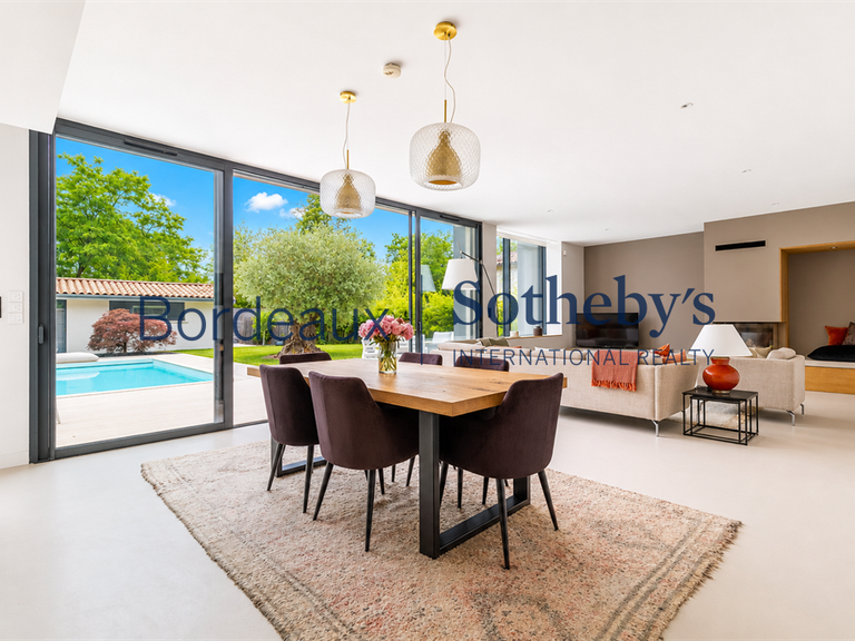 Maison Bordeaux - 4 chambres - 223m²