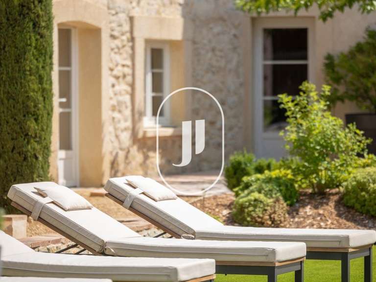 House Vaison-la-Romaine - 7 bedrooms - 489m²