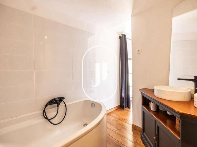 House Vaison-la-Romaine - 7 bedrooms - 489m²