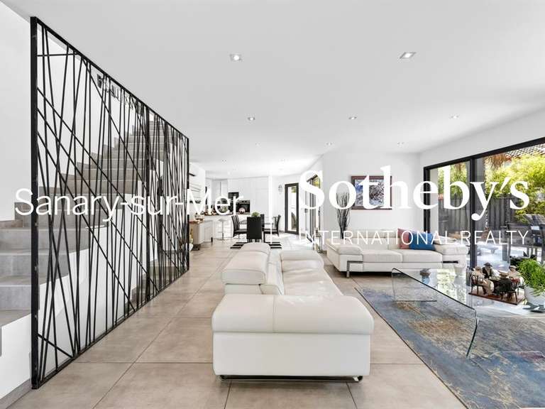 Maison Sanary-sur-Mer - 4 chambres - 150m²