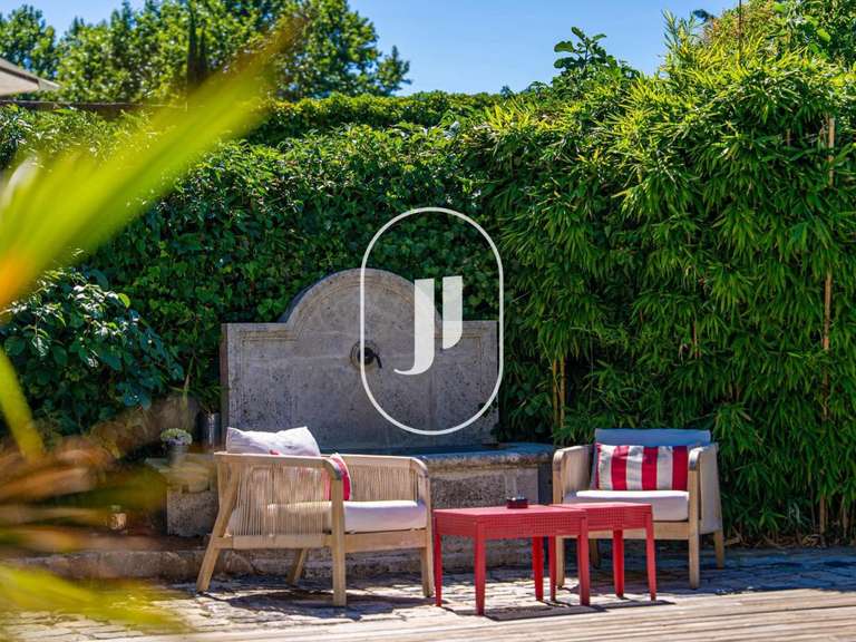Villa Aix-en-Provence - 3 bedrooms - 120m²