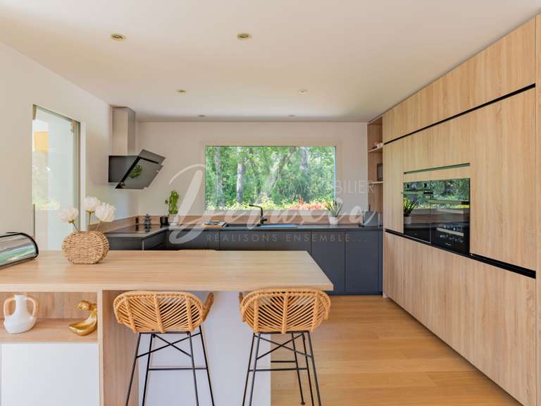 Villa Fréjus - 4 bedrooms - 150m²