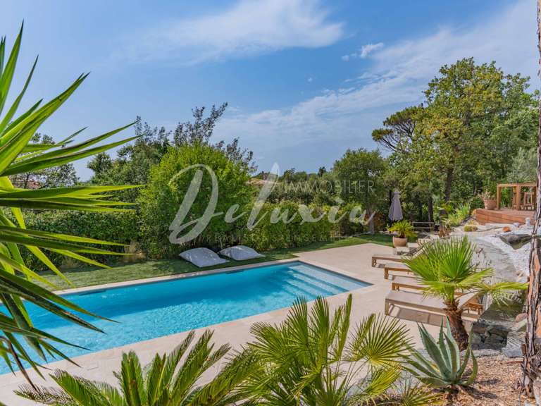 Villa Fréjus - 4 bedrooms - 150m²