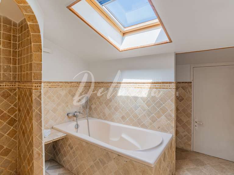 Villa Fréjus - 4 bedrooms - 150m²