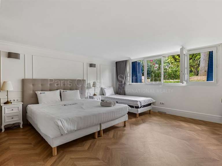Maison Sceaux - 9 chambres - 473m²