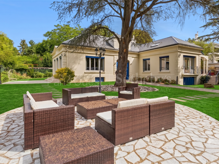 Maison Sceaux - 9 chambres - 473m²