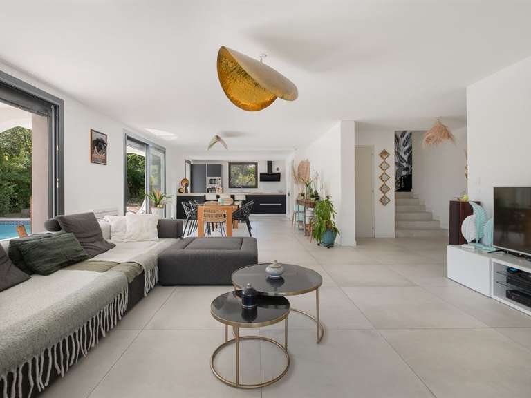 Maison Le cap-d-agde - 1 chambre - 184m²