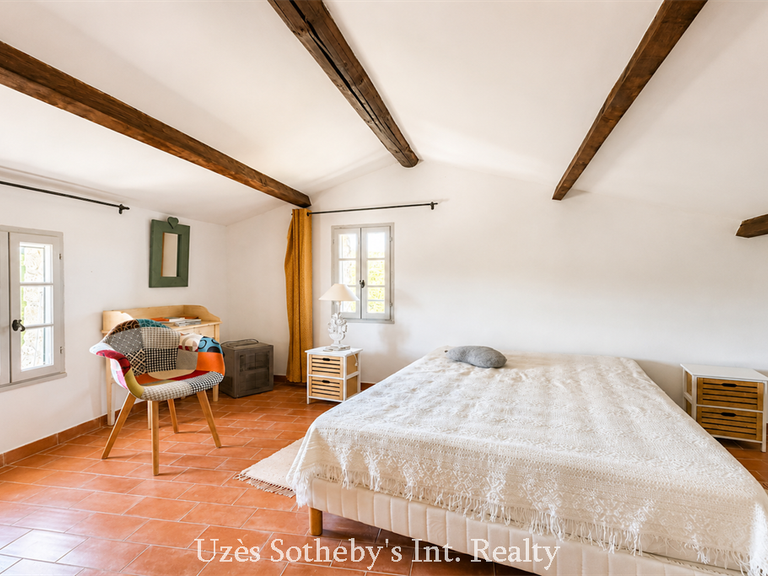 Maison Uzès - 6 chambres - 201m²