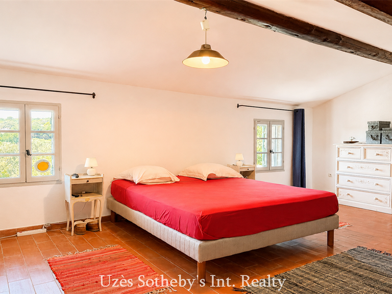 Maison Uzès - 6 chambres - 201m²