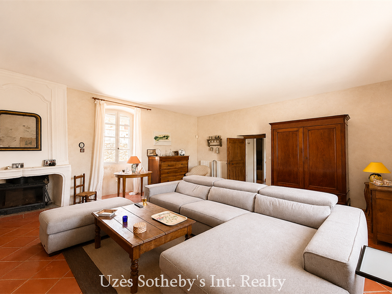 Maison Uzès - 6 chambres - 201m²
