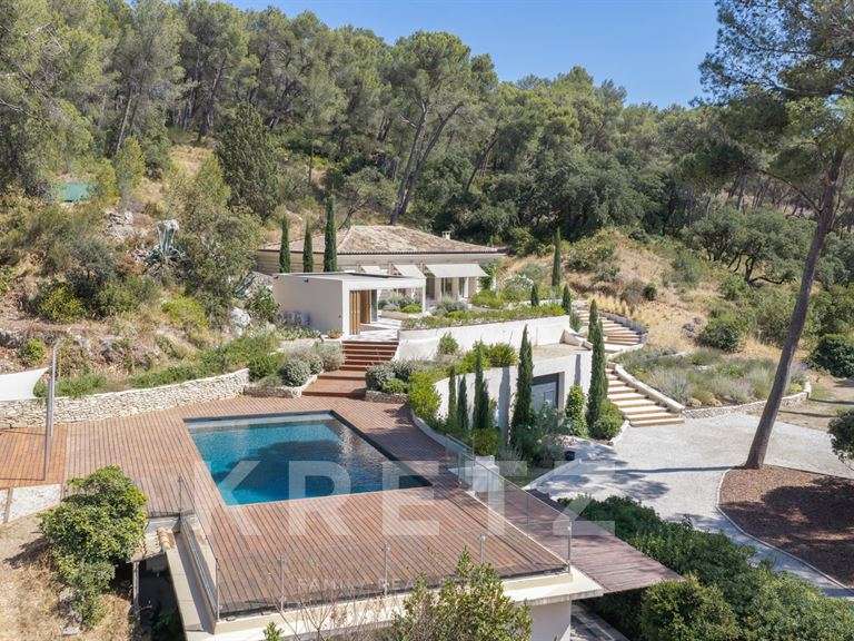 Maison Saint-Rémy-de-Provence - 7 chambres - 298m²