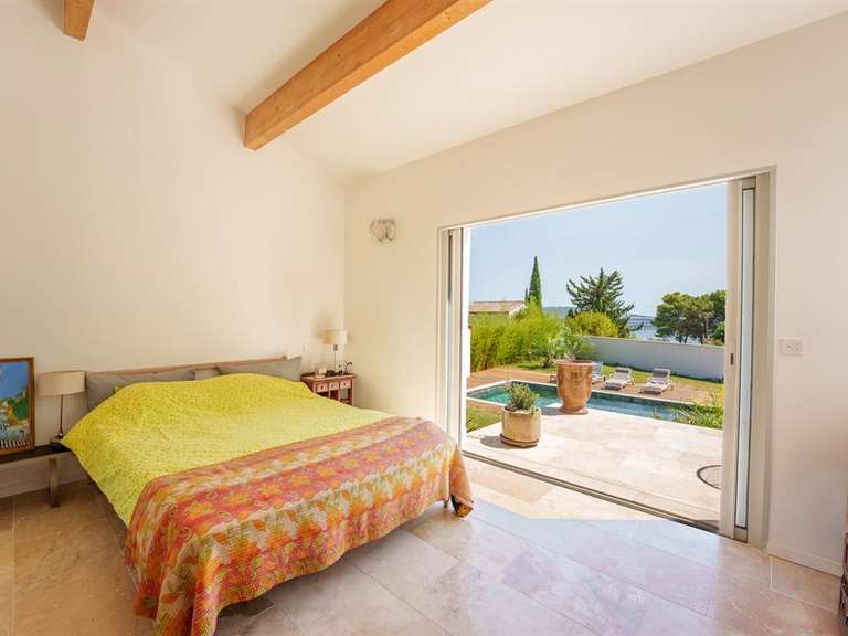 House Bouzigues - 4 bedrooms - 167m²