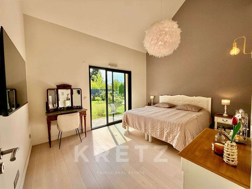 House Maintenon