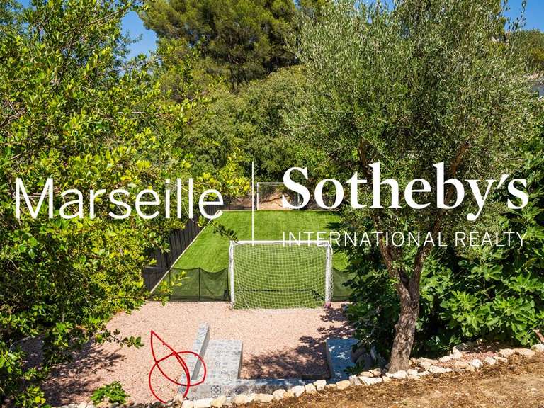 Maison Marseille 12e - 4 chambres - 350m²