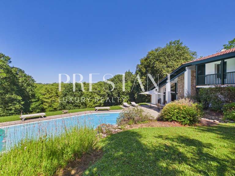 Maison Mouguerre - 4 chambres - 292m²
