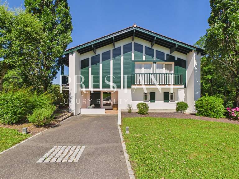 Maison Mouguerre - 4 chambres - 292m²