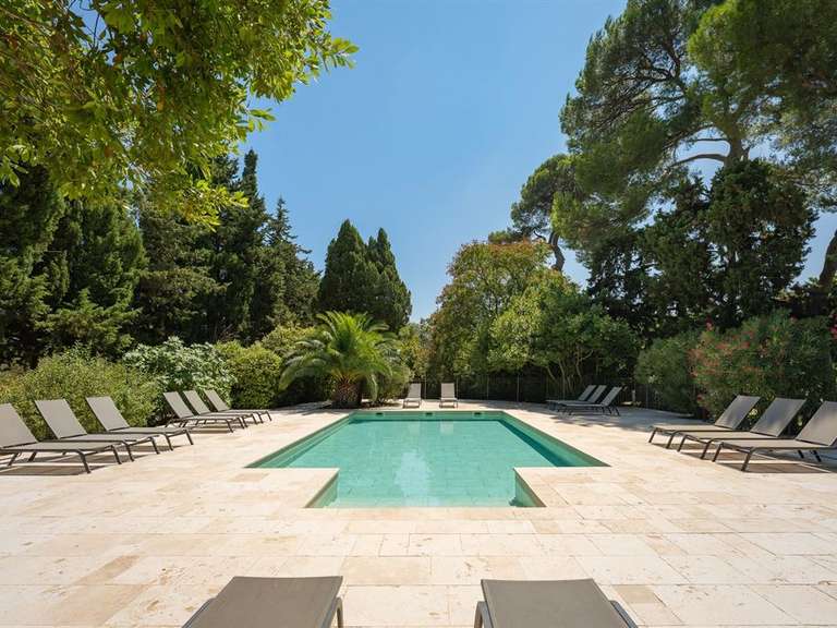 Propriété Montpellier - 29 chambres - 1648m²