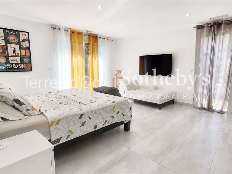 Maison Perpignan - 5 chambres - 264m²