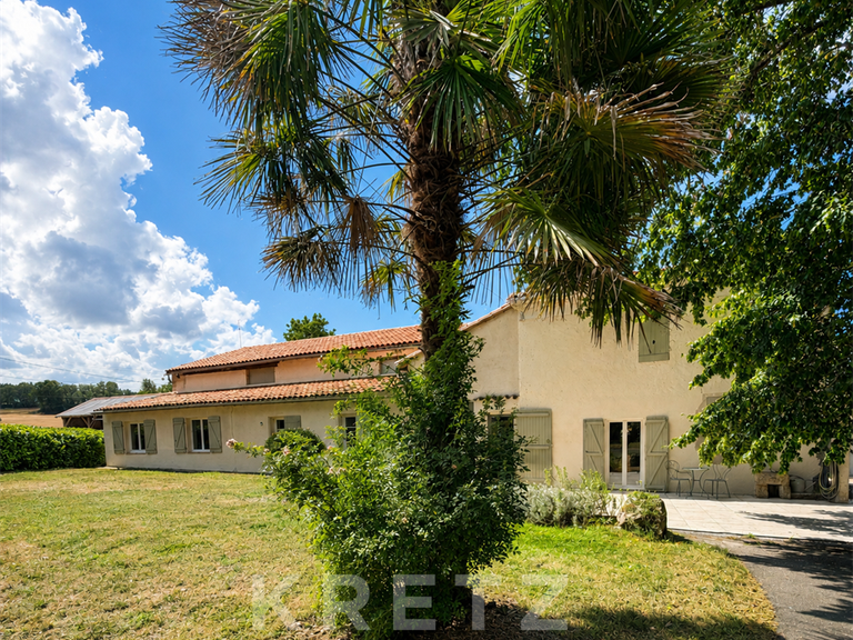 Maison Nérac - 12 chambres - 870m²