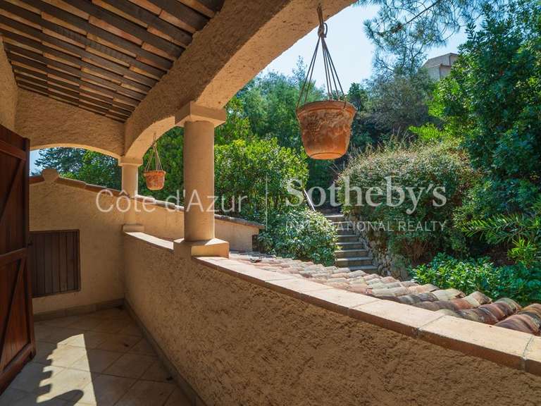 Maison Théoule-sur-Mer - 5 chambres - 250m²