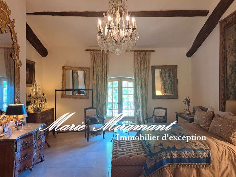 Property Saint-Rémy-de-Provence - 7 bedrooms - 600m²